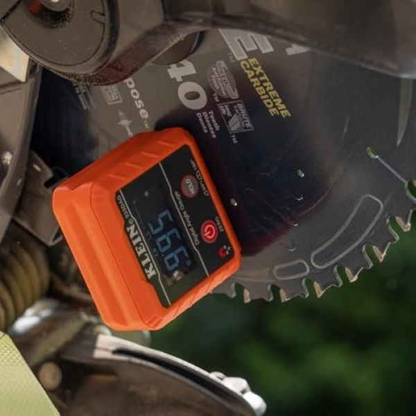 Klein Tools 935DAG Digital Electronic Level and Angle Gauge, Measures 0 - 90 and 0 - 180 Degree Ranges, Measures and Sets Angles - Image 10