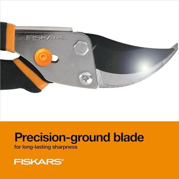 Fiskars Bypass Pruning Shears, 5/8-Inch Cut Capacity Garden Clippers, Gardening Scissors with Sharp, Rust Resistant Steel Blade - Image 9